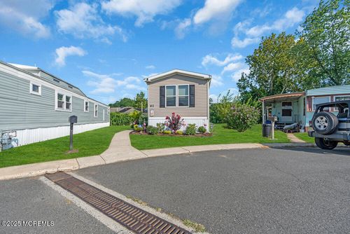 61 Locust Grv, Hazlet, NJ, 07730-4143 | Card Image
