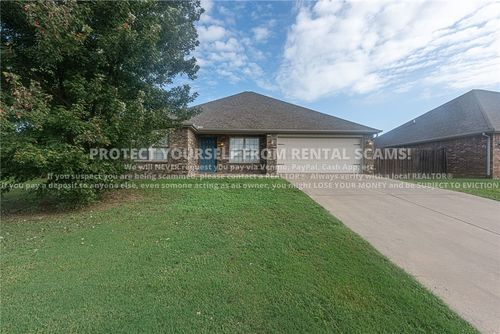 2280 Bunker Ln, Farmington, AR, 72730-8834 | Card Image