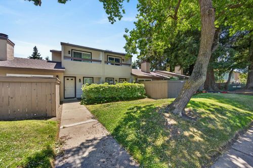 2-6239 Riverside Blvd, Sacramento, CA, 95831-1279 | Card Image