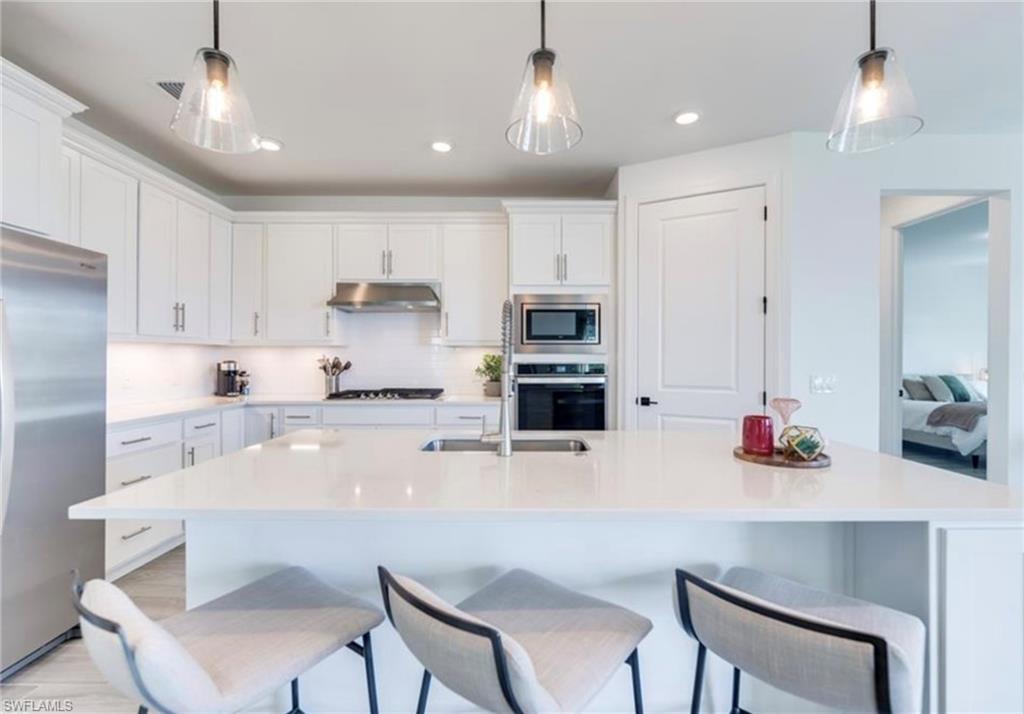 Residential Lease in ESTERO 5