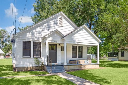422 Silliman St, Sealy, TX, 77474-2418 | Card Image
