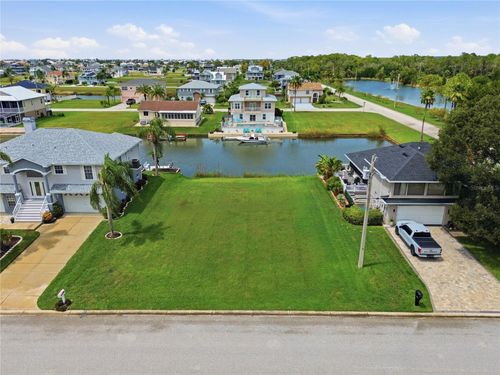 4057 Jewfish Dr, HERNANDO BEACH, FL, 34607-3650 | Card Image