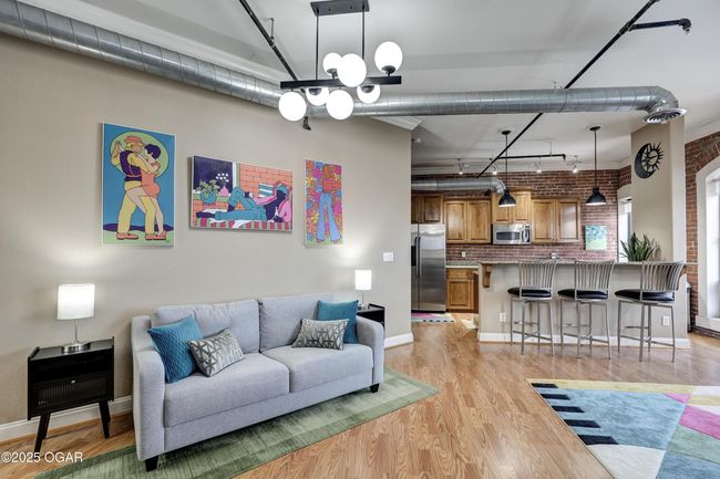 403 - 214 E 4 Th St, Condo with 2 bedrooms, 2 bathrooms and null parking in Joplin MO | Image 14