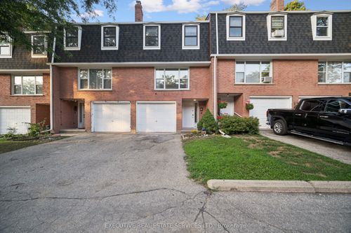 22-100 Bluevale St N, Waterloo, ON, N2J4M9 | Card Image