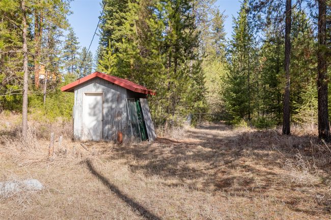 587 Cochran Ln, House other with 1 bedrooms, 1 bathrooms and null parking in Saint Regis MT | Image 37