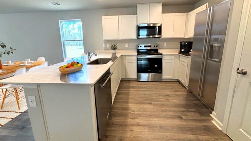 1313 Preakness Ln, Lewisburg, TN, 37091-2161 | Card Image