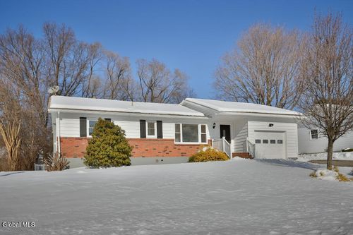 22 Verdi Blvd, Latham, NY, 12110-3016 | Card Image