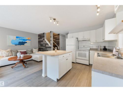 15-4350 23 St Nw, Edmonton, AB, T6T1X8 | Card Image