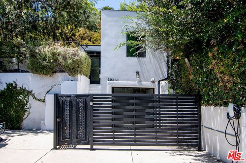 2553 1/2 Glen Green Street, Los Angeles, CA, 90068 | Card Image