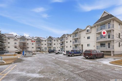 215-934 Heritage View, Saskatoon, SK, S7H5R9 | Card Image
