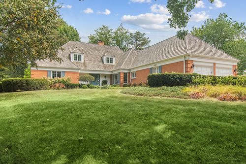 354 Grayfriars Ln, Inverness, IL, 60067-4612 | Card Image