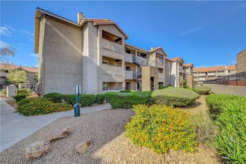 2009-4200 S Valley View Blvd, Las Vegas, NV, 89103-4029 | Card Image