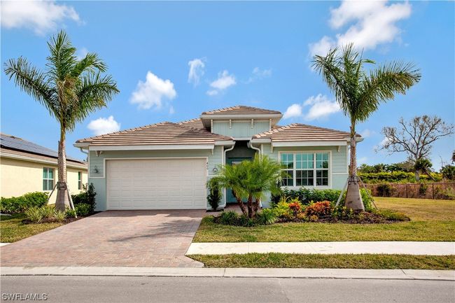 406 Tamarindo Lane, House other with 3 bedrooms, 2 bathrooms and null parking in Naples FL | Image 1