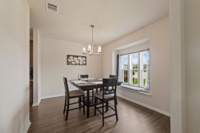 2040 Muscadine Trl, House other with 3 bedrooms, 2 bathrooms and 2 parking in Brenham TX | Image 6