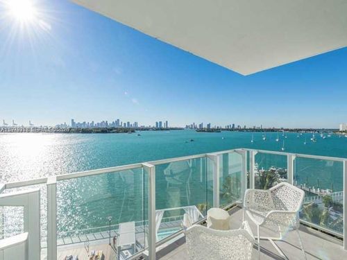 414-1100 West Ave, Miami Beach, FL, 33139-4749 | Card Image
