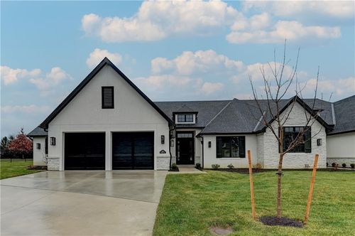 3903 W 84th Ter, Prairie Village, KS, 66206 | Card Image