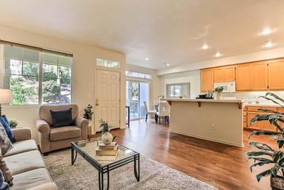 6 - Wildrose, Condo with 2 bedrooms, 2 bathrooms and 1 parking in Livermore CA | Image 2