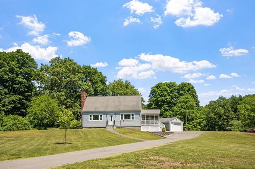 168 Washington St, Groveland, MA, 01834-1048 | Card Image