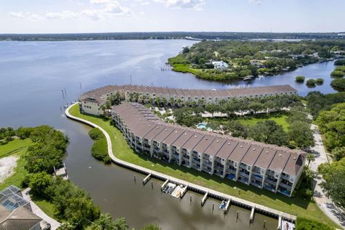 115 Brent Cir, OLDSMAR, FL, 34677-3342 | Card Image