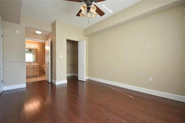 APT-429 - 6001 Sw 70 Th St, Condo with 3 bedrooms, 2 bathrooms and null parking in South Miami FL | Image 19