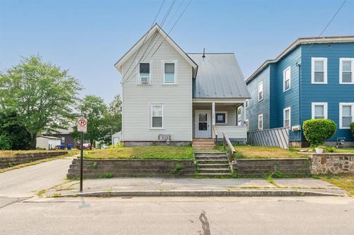 106 Bismark St, Manchester, NH, 03102-4611 | Card Image