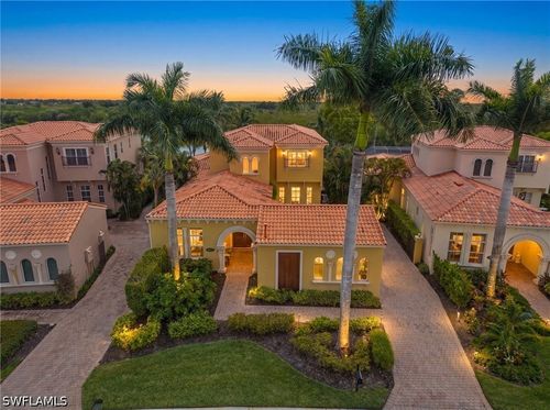 8572 Bellagio Dr, NAPLES, FL, 34114-6434 | Card Image