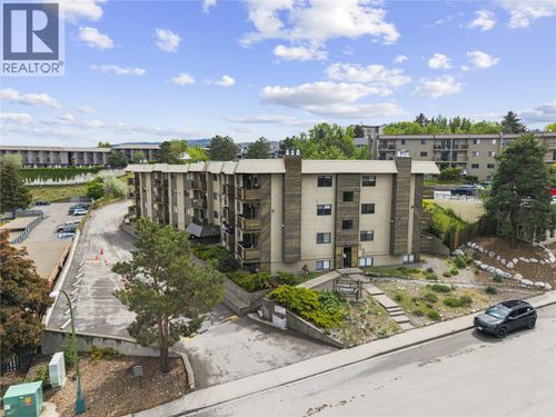 412-555 Dalgleish Dr, Kamloops, BC, V2C6C7 | Card Image