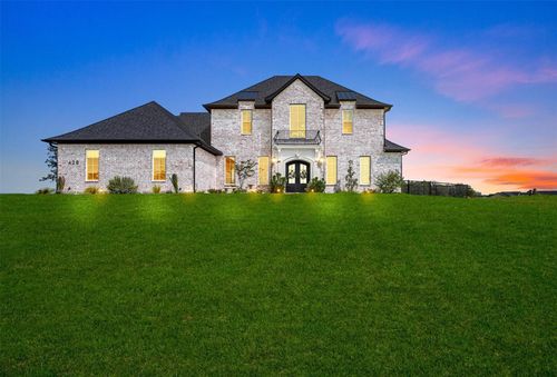 428 Royal Santana Run, Weatherford, TX, 76087-8306 | Card Image