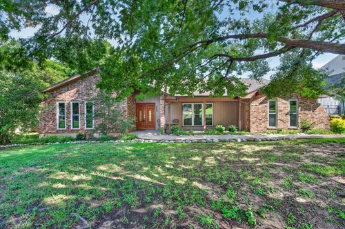 2400 Kings Country Dr, Irving, TX, 75038-5625 | Card Image