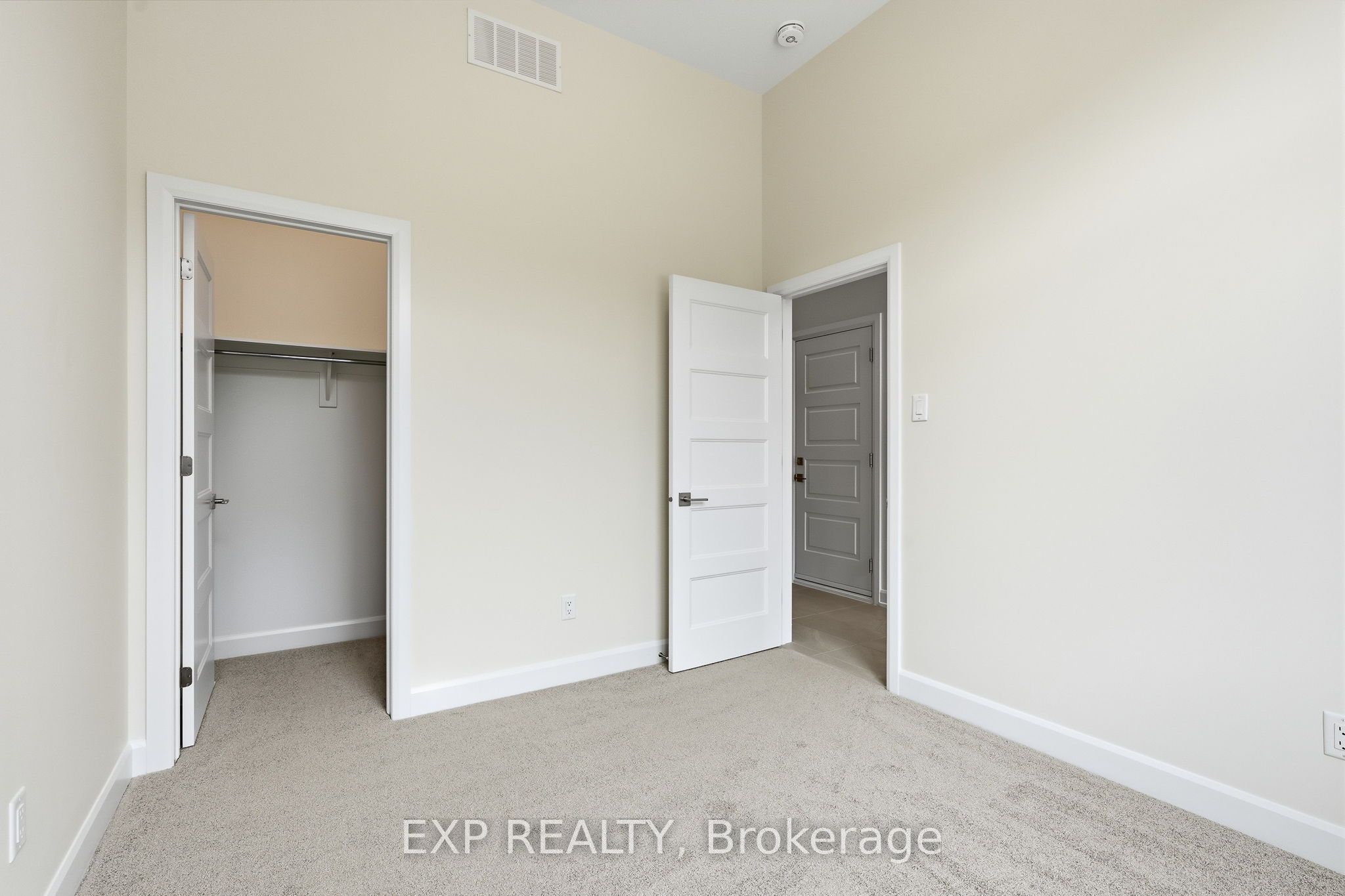 Residential in Casselman 5