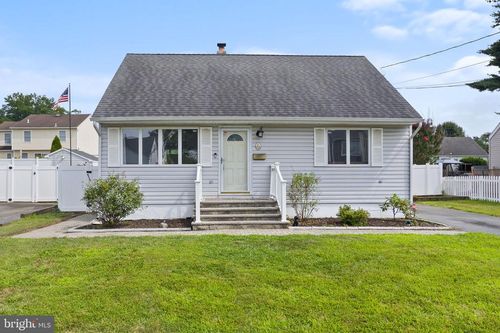 31 Baltusrol St, Hamilton, NJ, 08690-1601 | Card Image