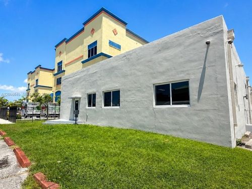 2029 Taft St, Hollywood, FL, 33020-2724 | Card Image