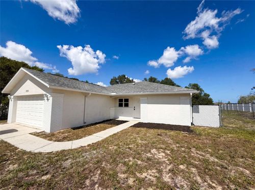 8383 Pinewood Ave, BROOKSVILLE, FL, 34613-4761 | Card Image