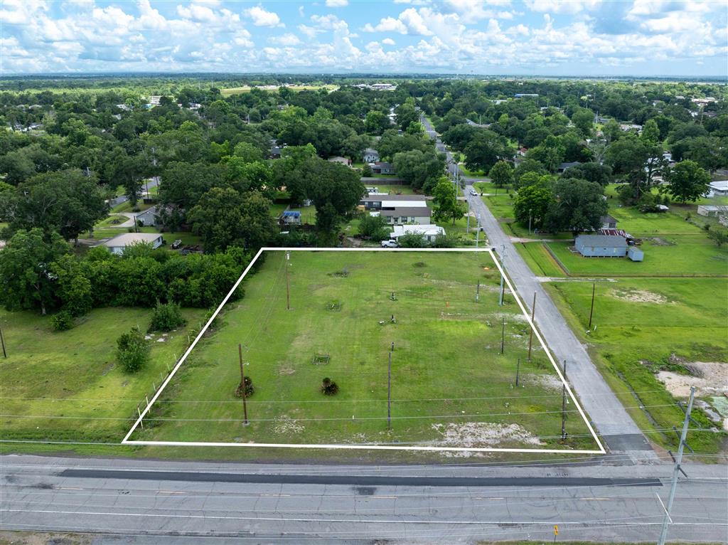 422 South Stockwell Ave, Iowa, LA 70647