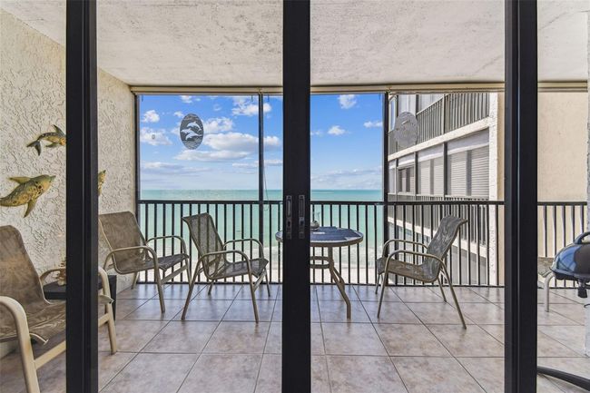 APT-504 - 15462 Gulf Blvd, Condo with 2 bedrooms, 2 bathrooms and null parking in MADEIRA BEACH FL | Image 23