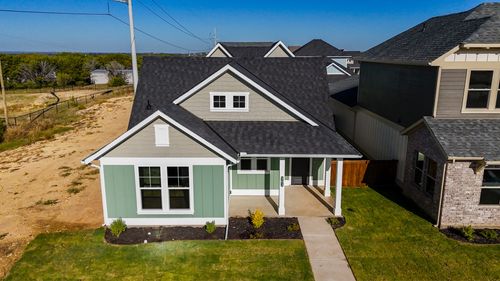 302 Red Bird Rdg, Granbury, TX, 76049-2930 | Card Image