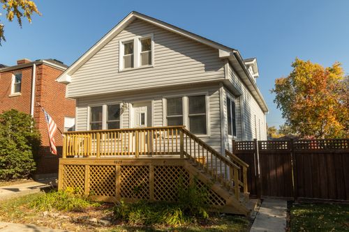 4629 Dubois Blvd, Brookfield, IL, 60513-2227 | Card Image