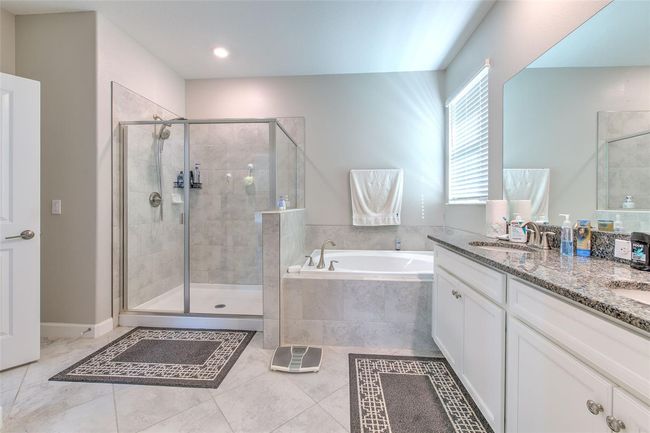 25200 Lambrusco Loop, House other with 4 bedrooms, 3 bathrooms and null parking in LUTZ FL | Image 27