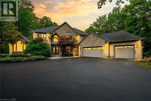 26 Parkshore Pl, Carlisle, ON, L0R1H1 | Card Image