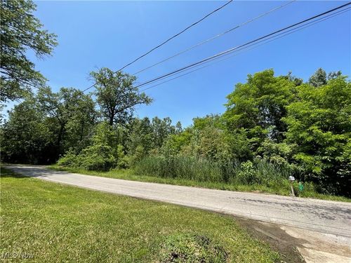 42190 Helen St, Elyria, OH, 44035-1114 | Card Image