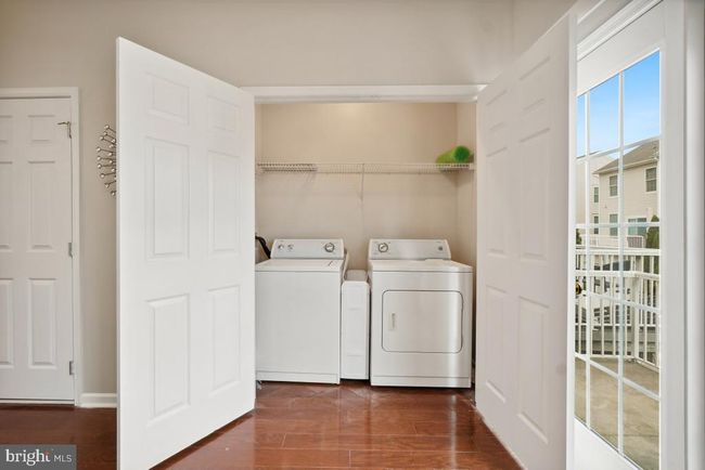 42812 Smallwood Ter, Townhouse with 3 bedrooms, 4 bathrooms and null parking in CHANTILLY VA | Image 22