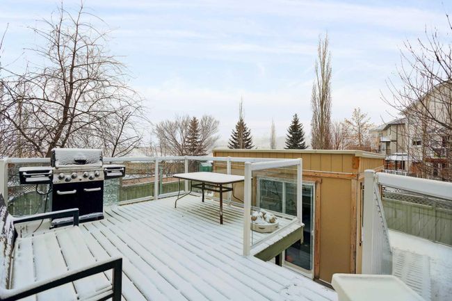 10791 Valley Springs Road Nw, Home with 5 bedrooms, 3 bathrooms and 4 parking in Calgary AB | Image 46