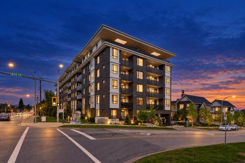 402-13623 81a Ave, Surrey, BC, V3W3N7 | Card Image