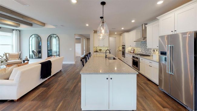 Photo of furnished model, options may vary. | Image 5