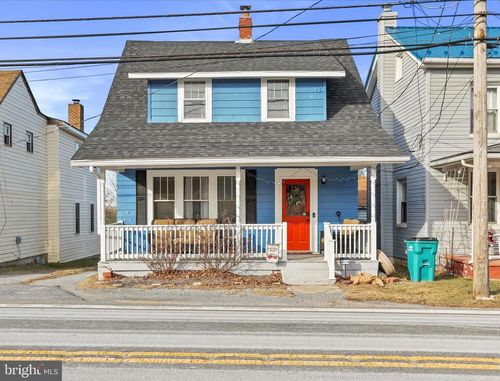 8118 Mapleville Rd, BOONSBORO, MD, 21713-1810 | Card Image