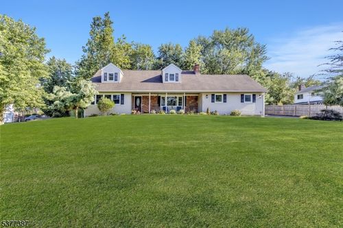 3 Larch Ln, Hillsborough, NJ, 08844-3209 | Card Image