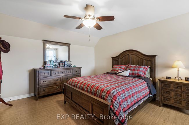 3057 Henrie Rd, House other with 3 bedrooms, 4 bathrooms and 8 parking in Saint-Pascal-Baylon ON | Image 26