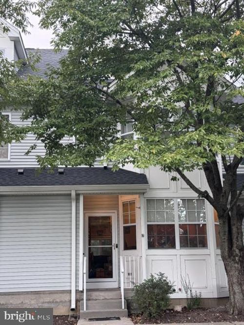 702 Blossom Circle, DAYTON, NJ, 08810 | Card Image