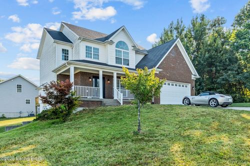 605 Oak Leaf Dr, La Grange, KY, 40031-1548 | Card Image