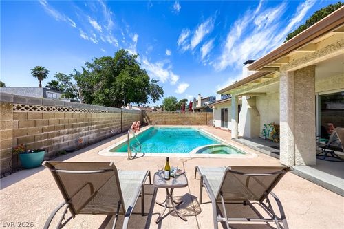 4385 Cartegena Way, Las Vegas, NV, 89121-6503 | Card Image